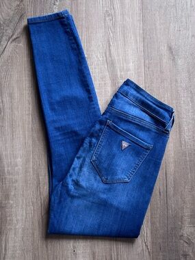Guess High Rise Skinny Jeans in Blue 27”